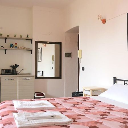 Darsena Suite - Via Argelati Milán Exterior foto